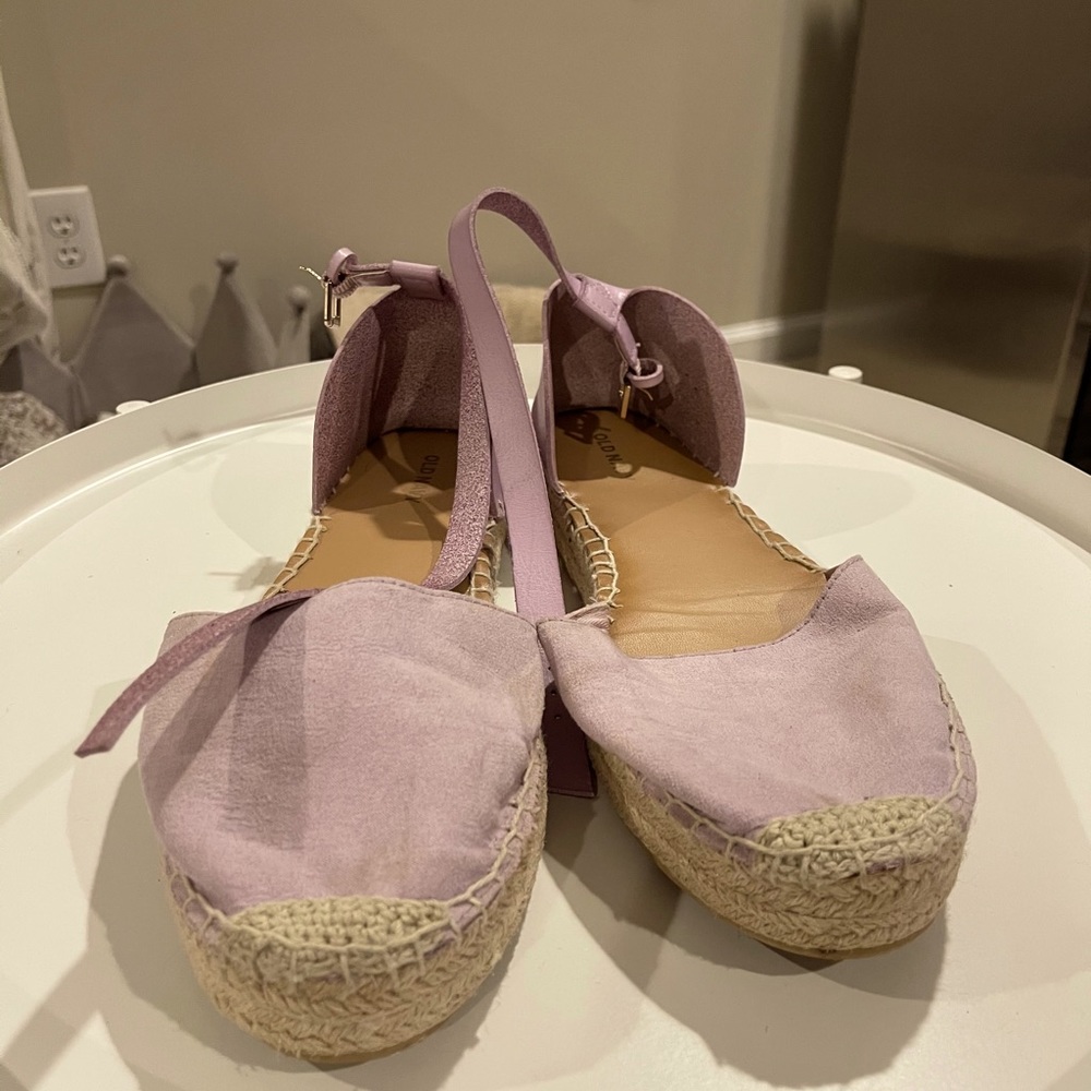 Pink sandals